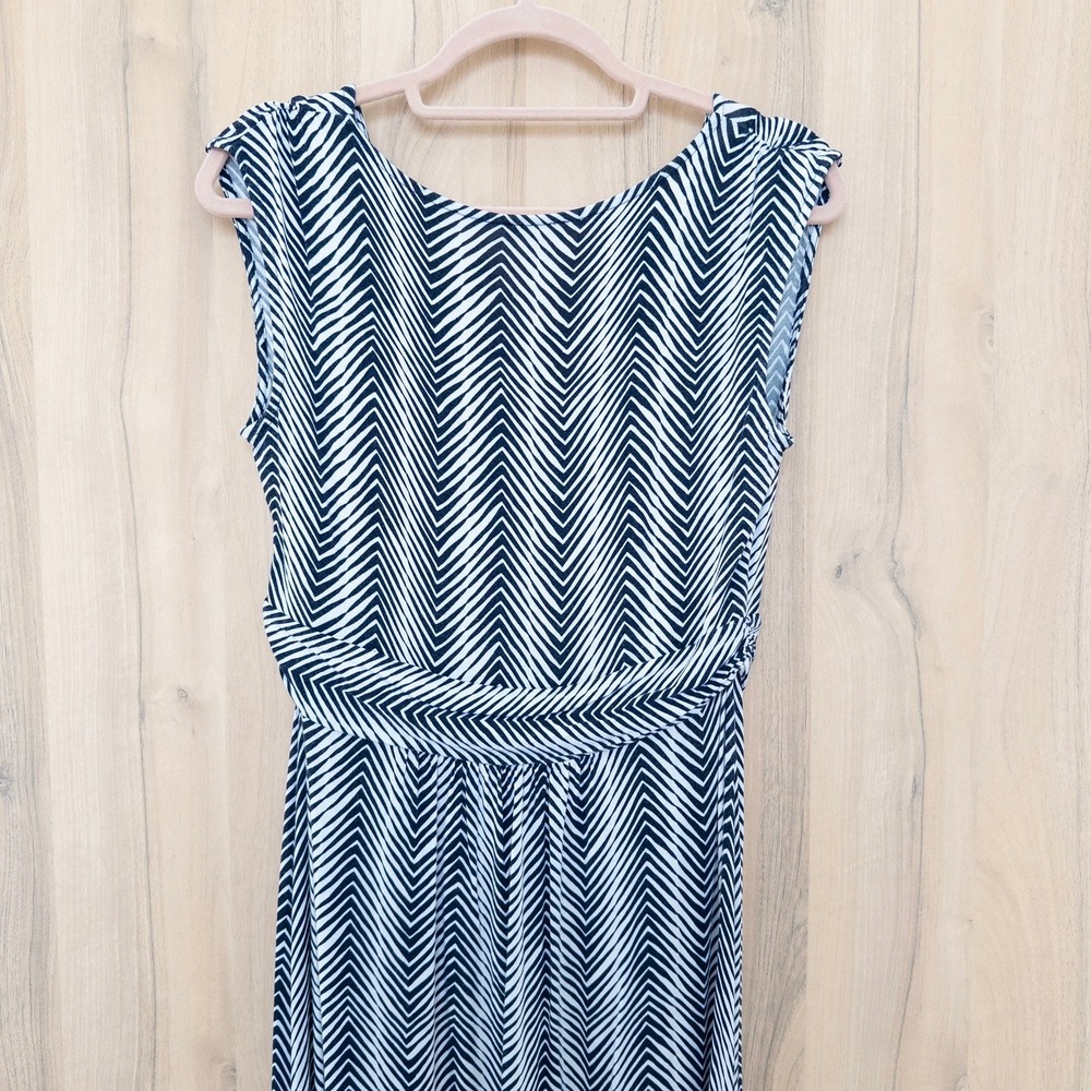 Talbots Womens Maxi Dress Size MP Navy White Chevron Resort Nautical Casual Chic - Picture 9 of 9